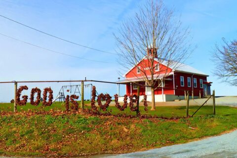 Permalink to: Well Known Amish Historian David Luthy’s Humble Legacy